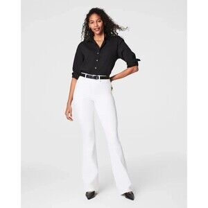 SPANX Size Medium White Pull-On Denim EveryWear Flare Jeans, Style #20349R